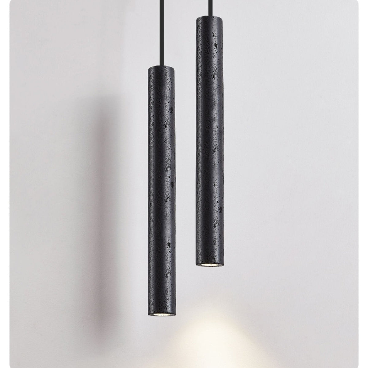 Fosb Slim Zwart travertin hanglamp met Buisvormige Behuizing