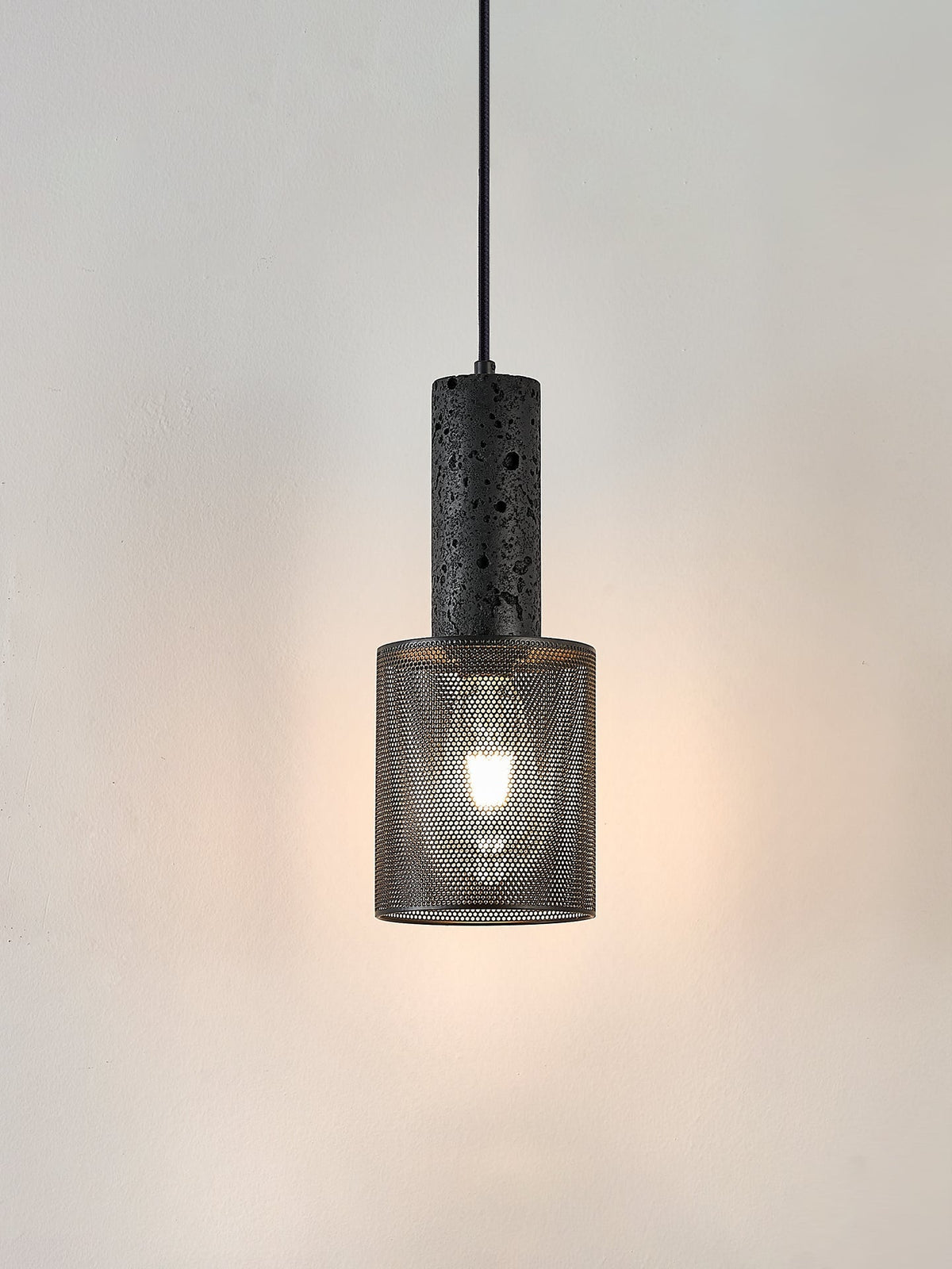 Mona Zwart travertin Metaal Mesh hanglamp