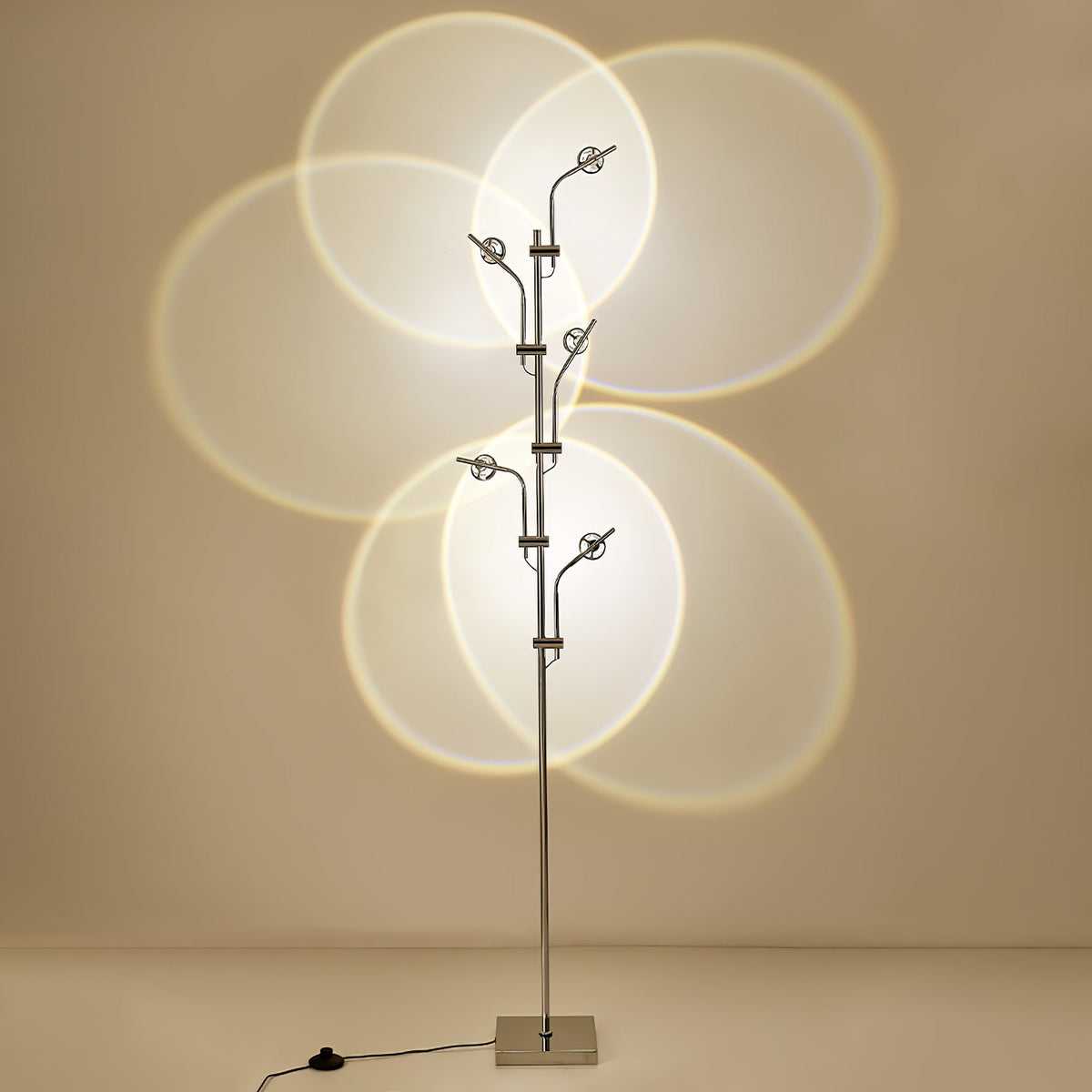 Receiv staal vloerlamp