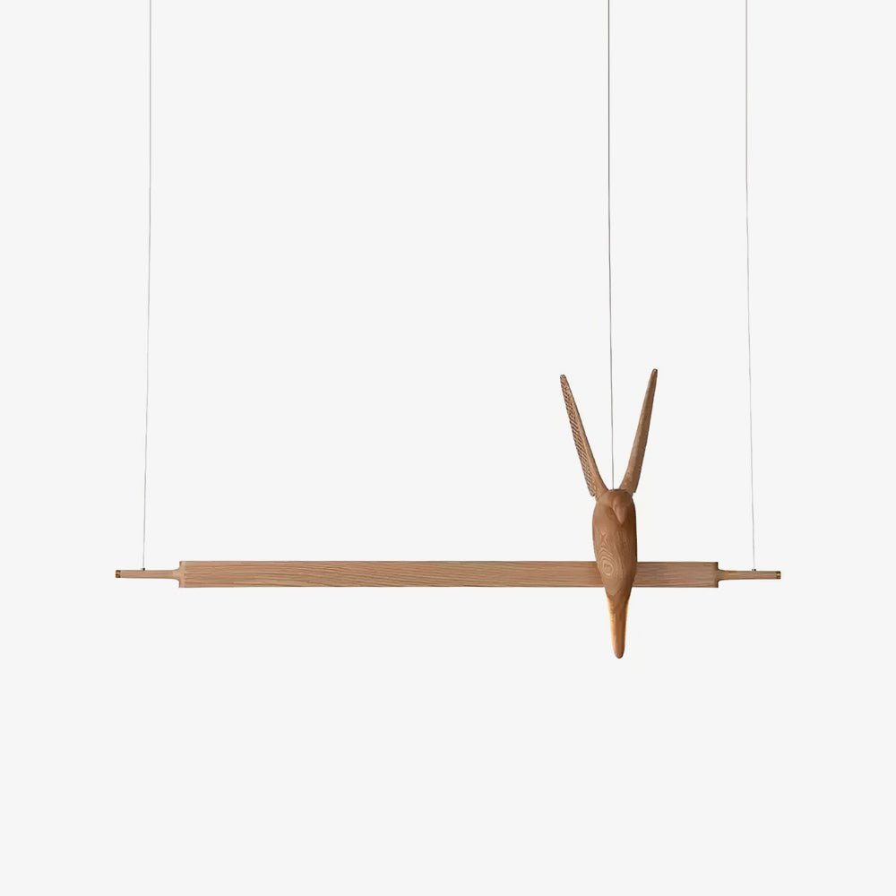Varinisra sculpturale hanglamp van walnoothout