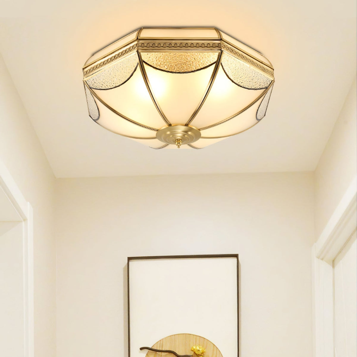 Ellaeara plafondlamp met messing en glas, domevorm