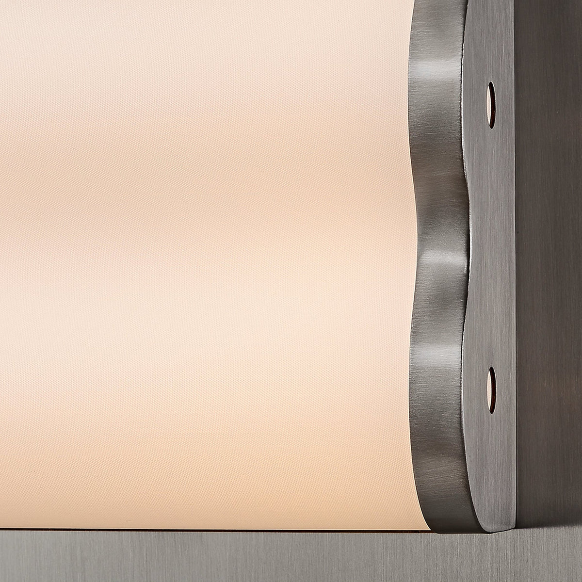 Wave wandlamp met moderne stoffen kap