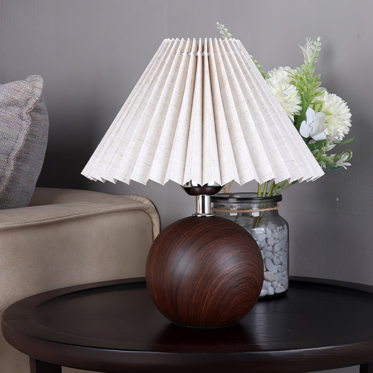 Zesilon houten bal tafellamp