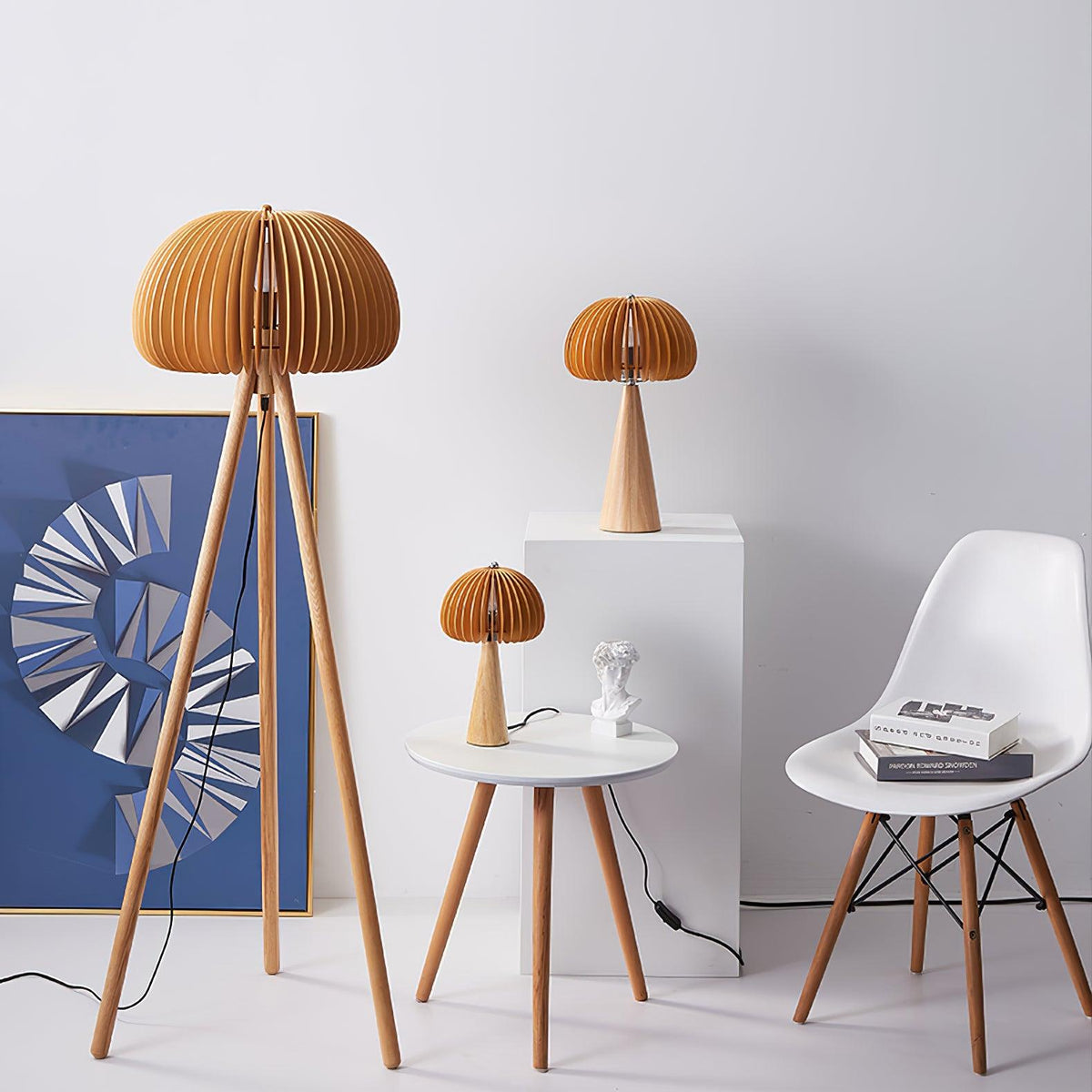 Zetalyre houten vloerlamp met driepoot