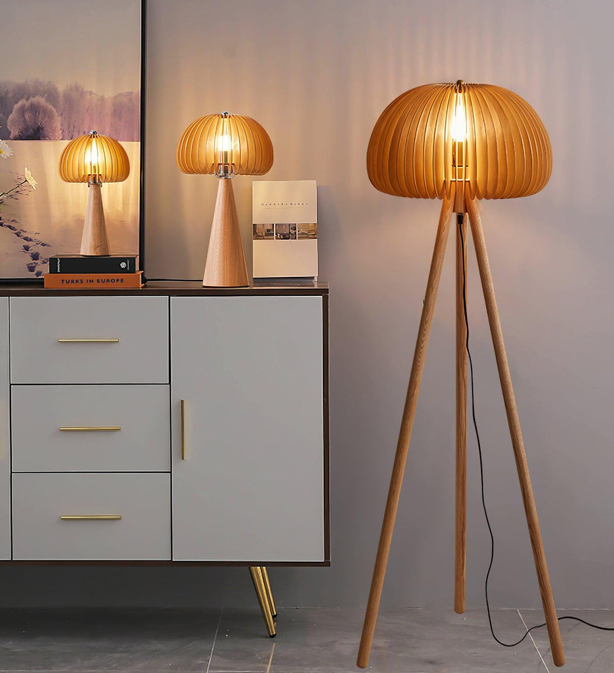 Zetalyre houten vloerlamp met driepoot