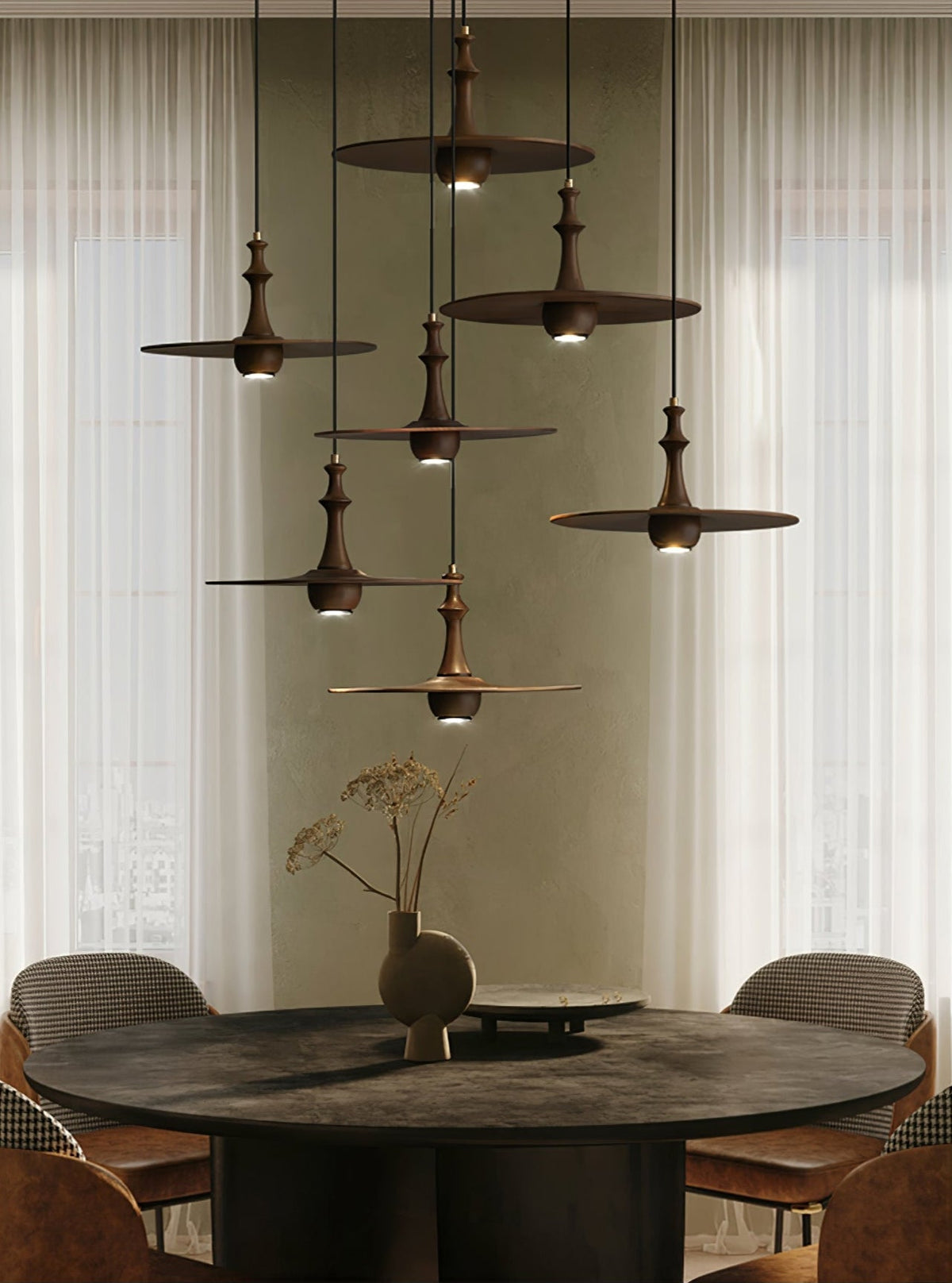 Spindle houten hanglamp met draaiend ontwerp