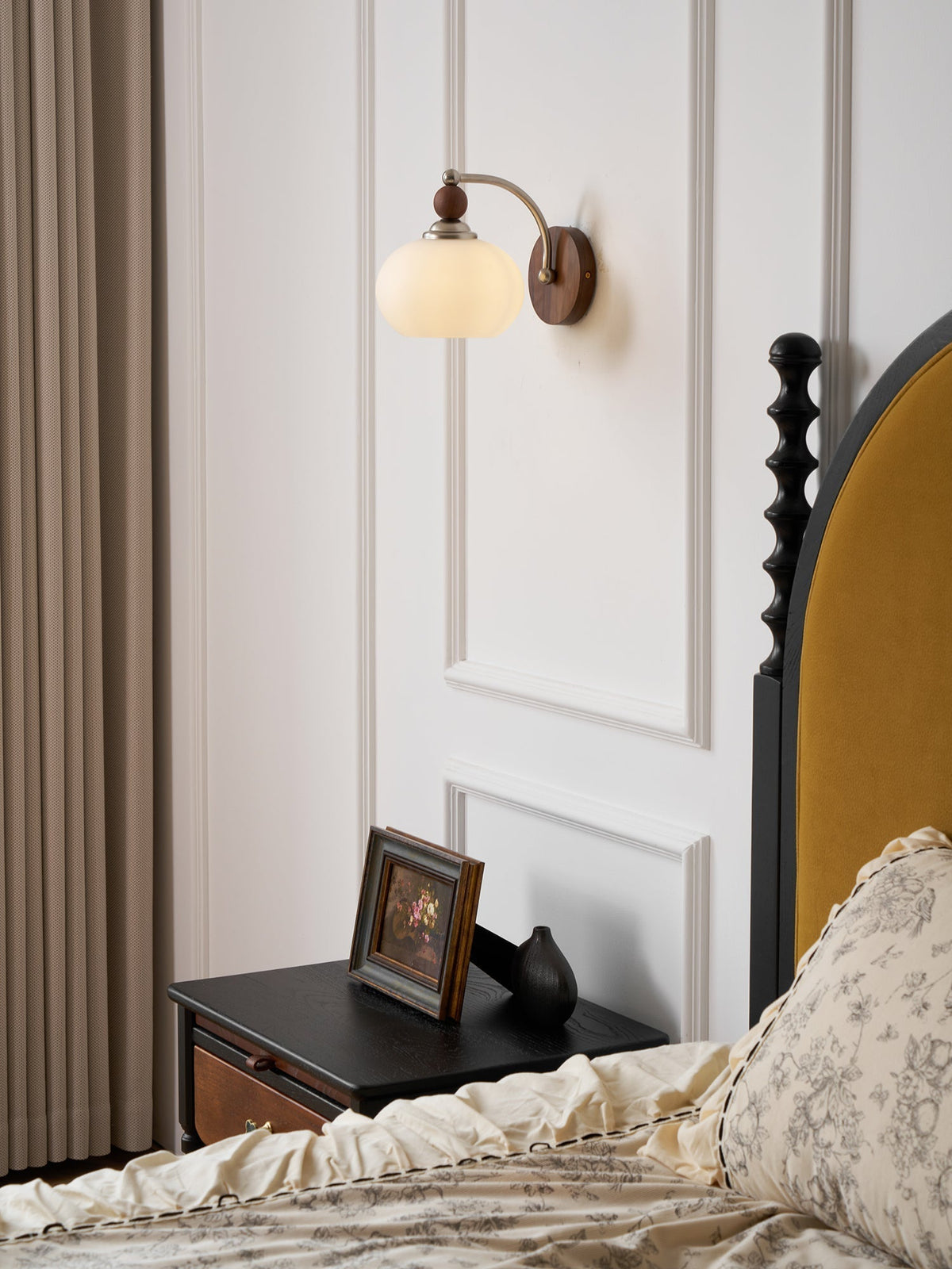 Vicare premium glazen wandlamp in Noordse kunststijl