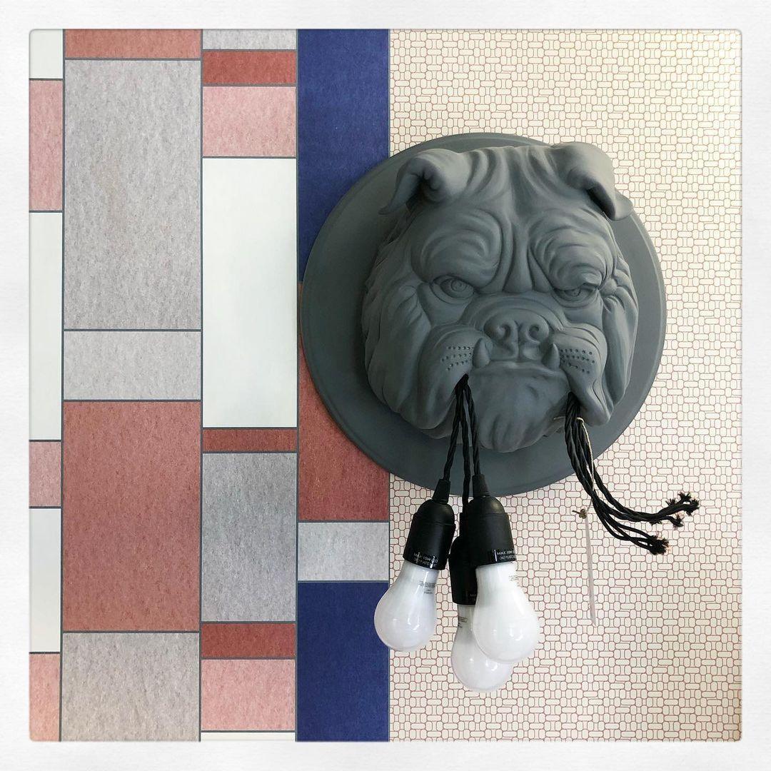 Umeri wandlamp Bulldog Sculpture Whimsical