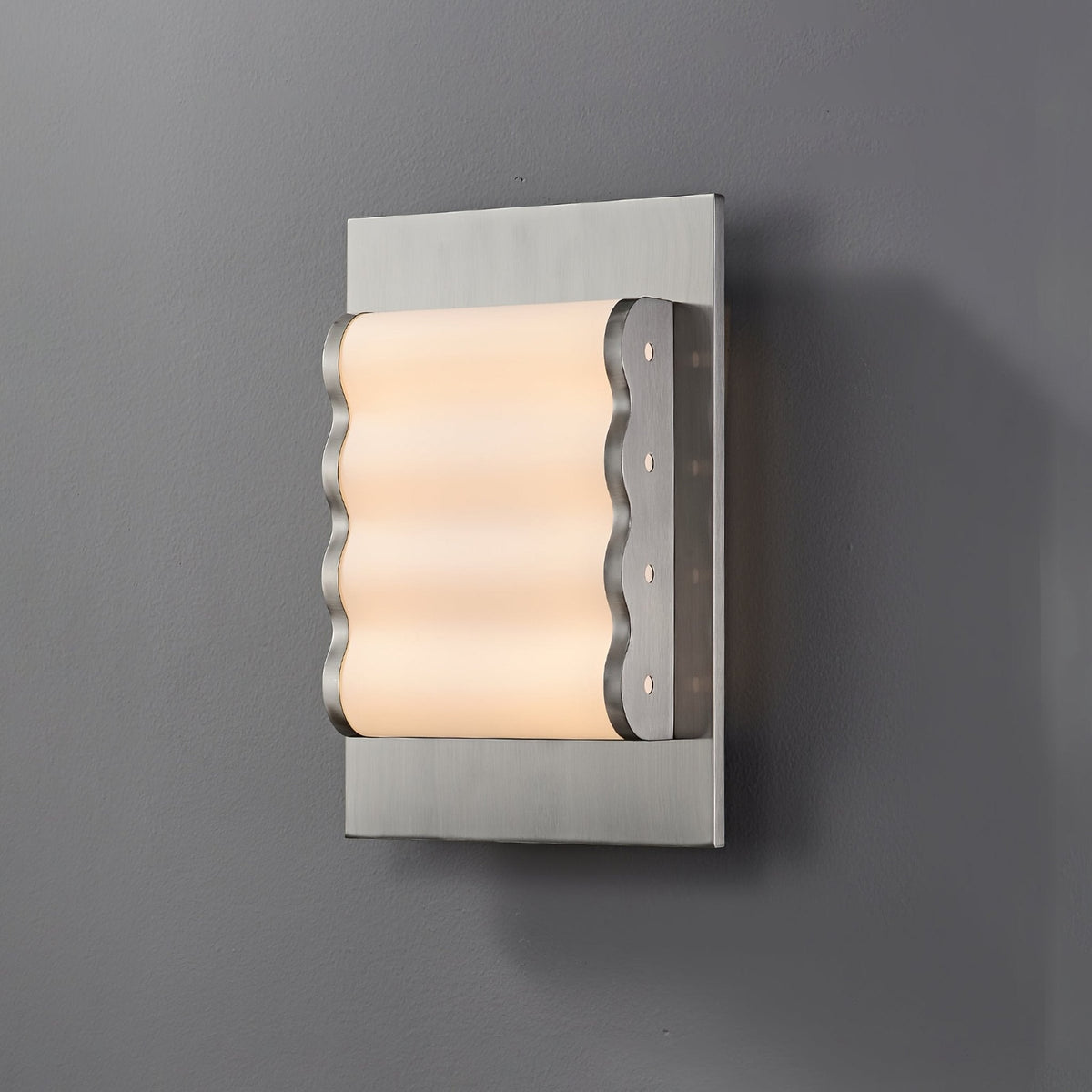 Wave wandlamp met moderne stoffen kap