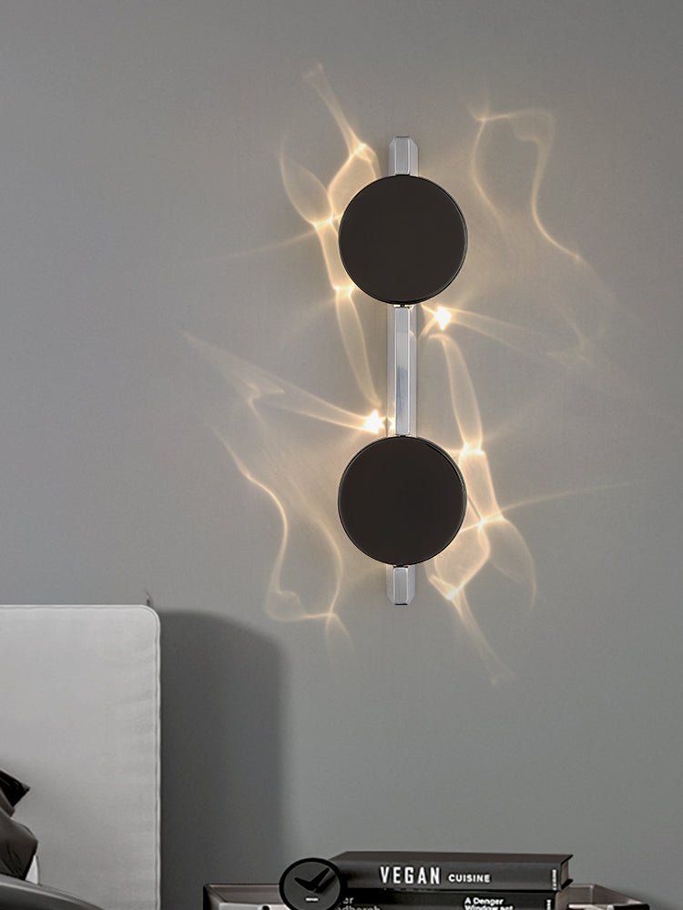 Pethr Wave Minimalistische wandlamp van staal