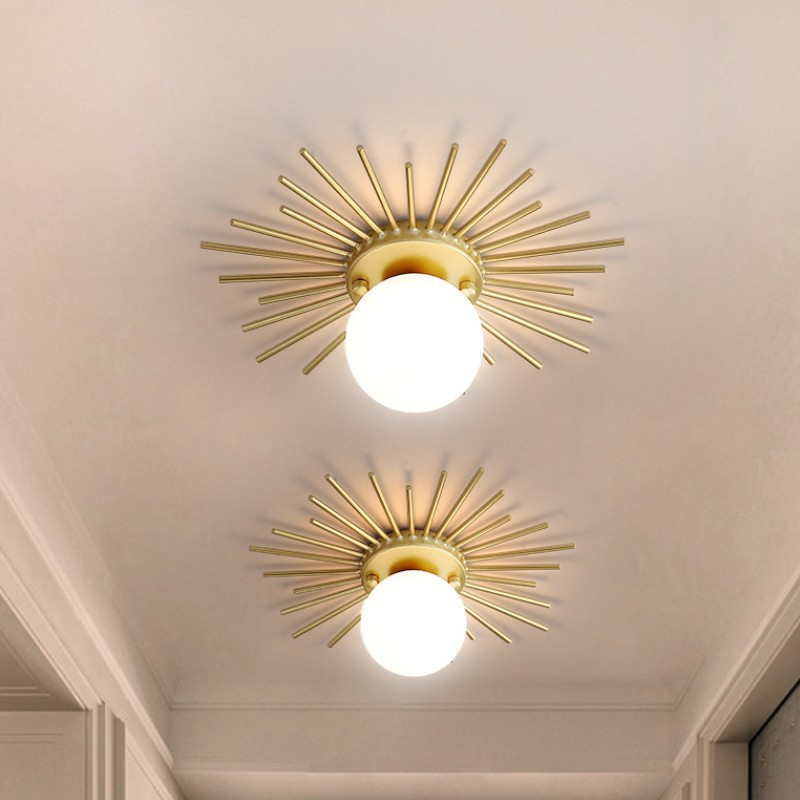 Elow moderne plafondlamp met messing stralenkrans