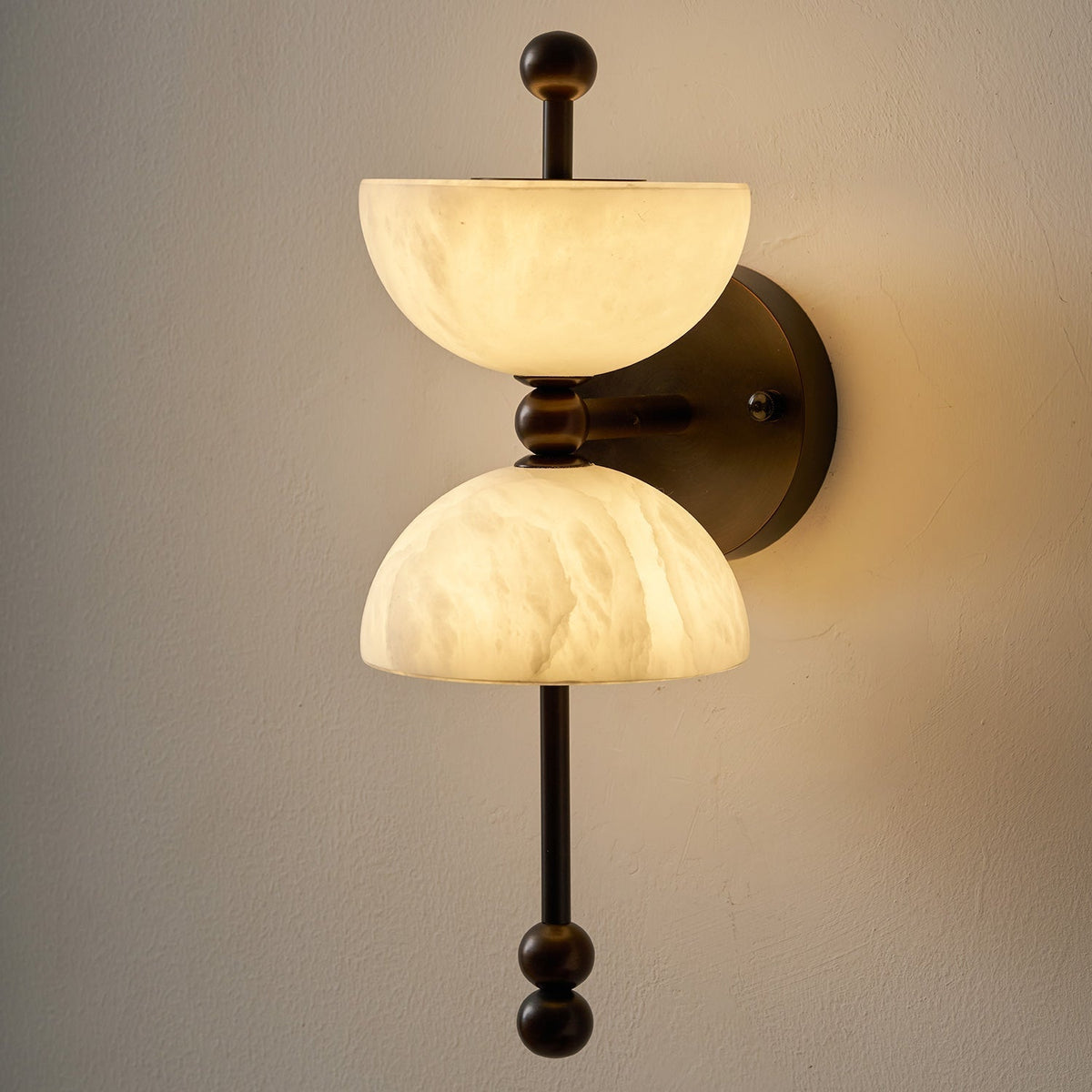 Caluaine wandlamp