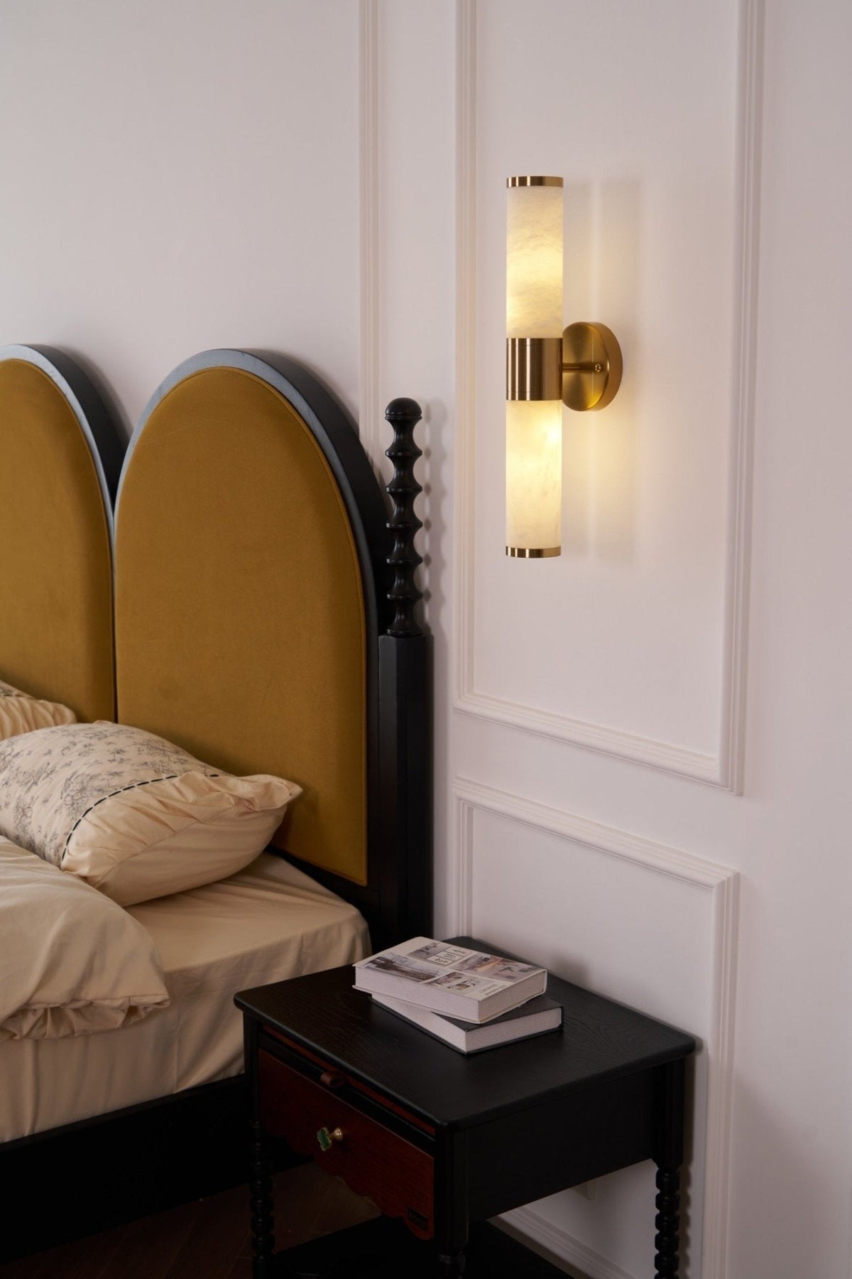 Lucian wandlamp van albast