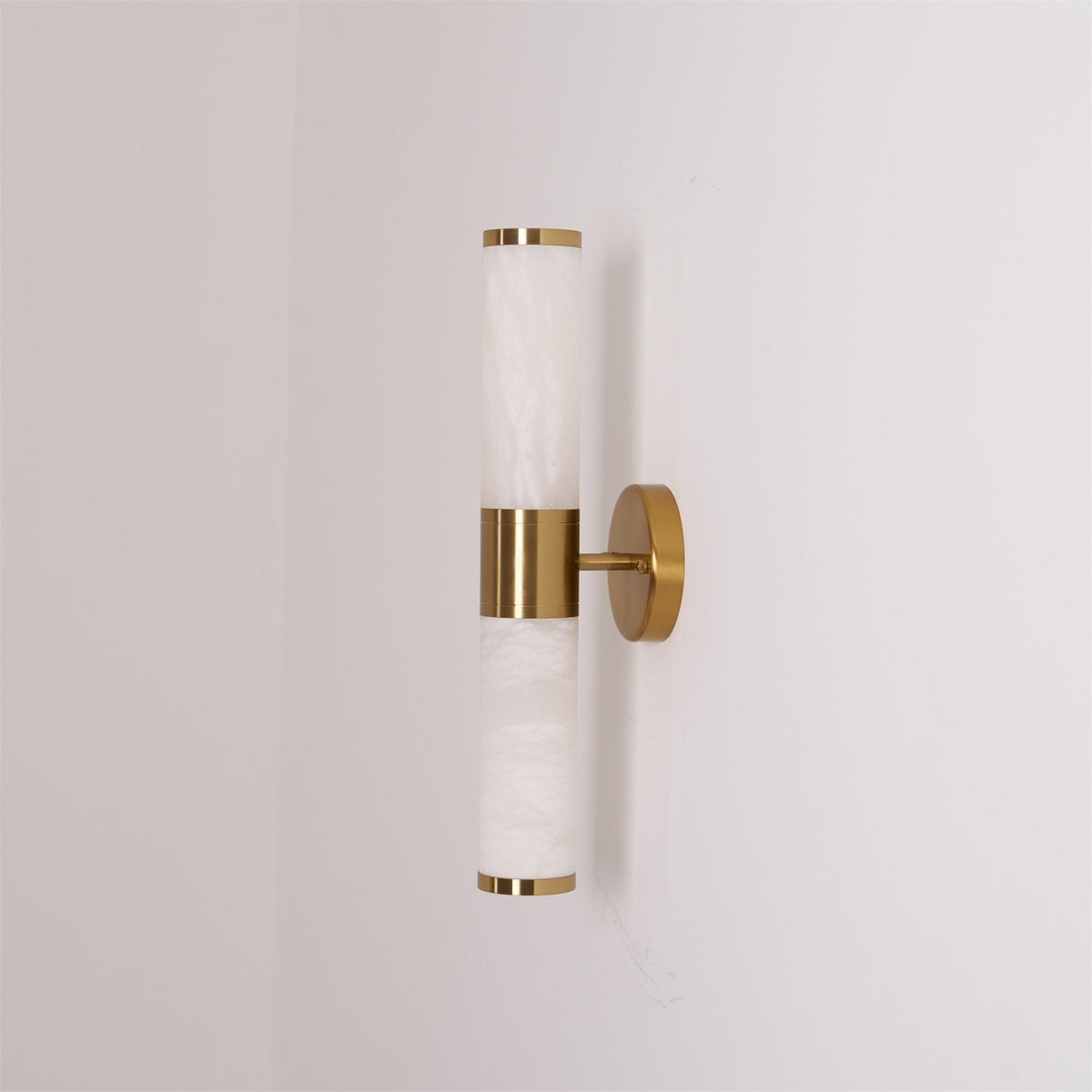 Lucian wandlamp van albast