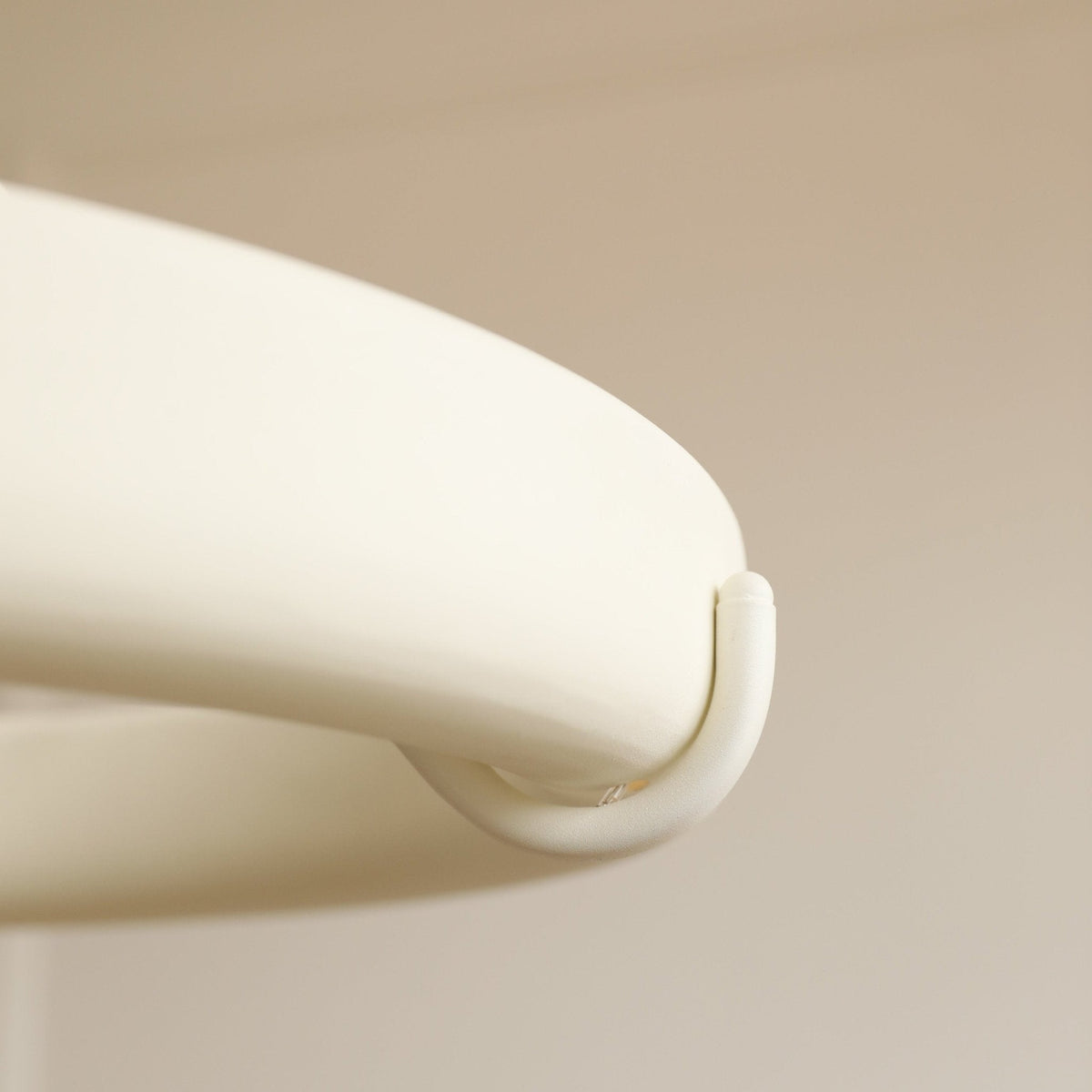 Eixor kroonluchter gips wit bloemvorm minimalistisch