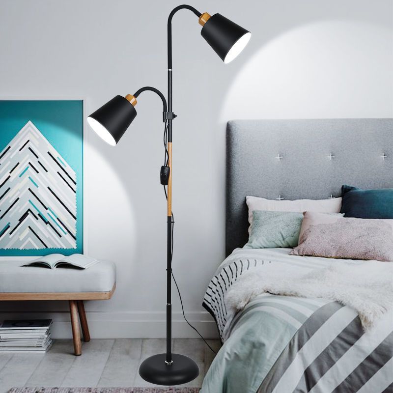 Eryn Moderne Tweekoppige Vloerlamp Zwart/Wit Metaal Slaapkamer