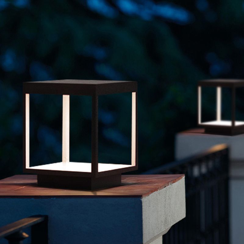 Riley Moderne LED Kubus Buitenlamp Zonne Metaal Zwart Tuin/Stoeprand/Balkon