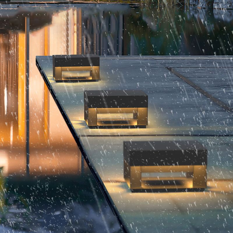 Riley Moderne LED Kubus Buitenlamp Zonne Metaal Zwart Tuin/Stoeprand/Balkon