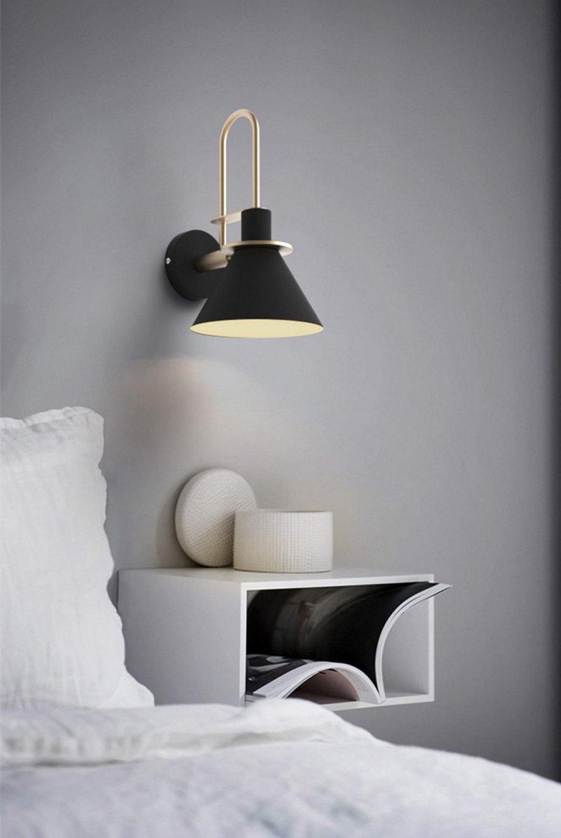 Solerine wandlamp zwart goud minimalistisch