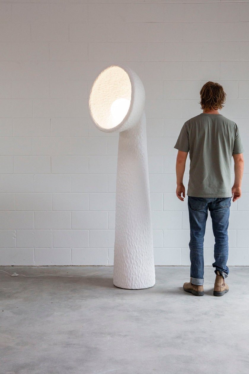 Ernionis Textured keramische vloerlamp