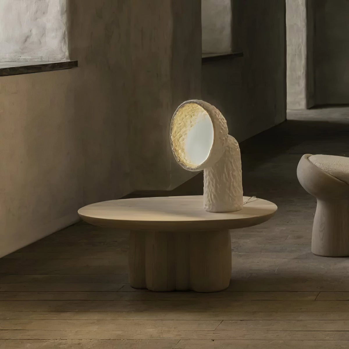 Ernionis Textured keramische vloerlamp