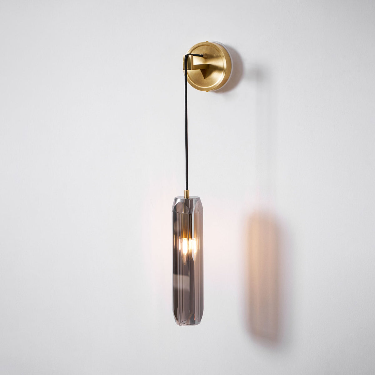 Zodorila Moderne wandlamp uit de Minimalistische Kristalserie