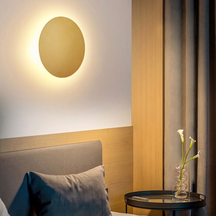 Orr Ronde LED Wandlamp Zwart Wit Goud Metaal Eetkamer Slaapkamer