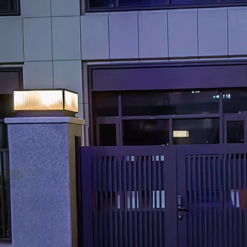 Riley Moderne LED Buitenlamp Bruin Metaal Tuin/Stoeprand/Balkon