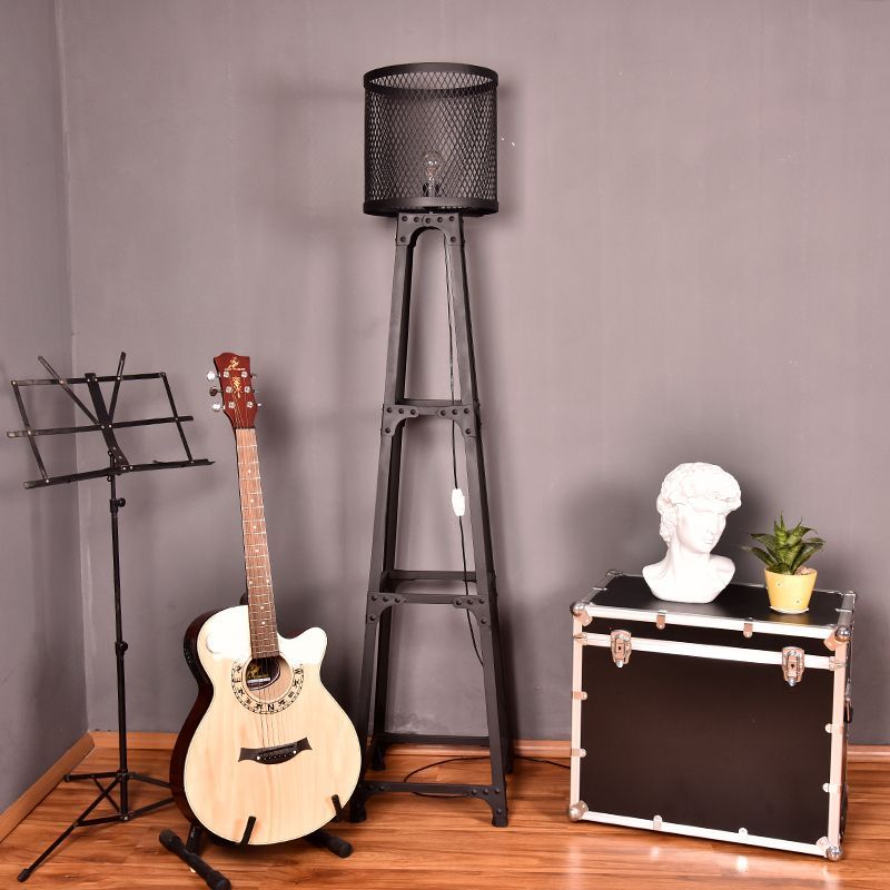 Alessio Modern Industriele LED Vloerlamp Zwart Metaal Woon/Slaapkamer