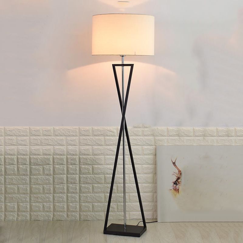 Eryn Retro Cilinder Driepoot Vloerlamp Metalen Stof Multi Kleur Slaapkamer/Woonkamer