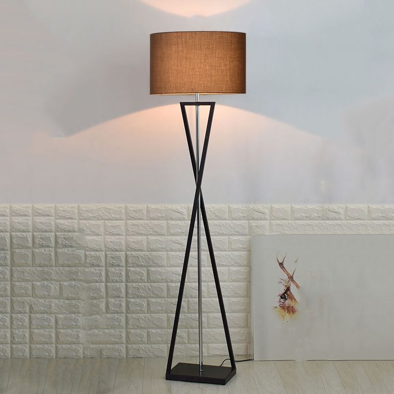 Eryn Retro Cilinder Driepoot Vloerlamp Metalen Stof Multi Kleur Slaapkamer/Woonkamer