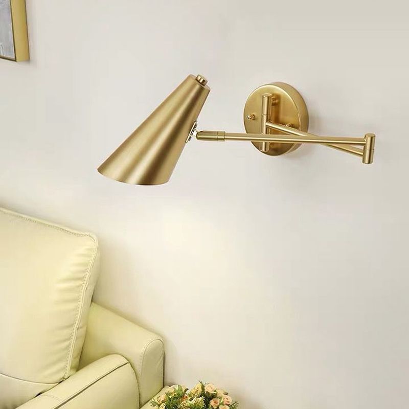 Freja Moderne Wandlamp Kegel Metaal Verstelbaar Zwart/Goud  Slaapkamer/Woonkamer