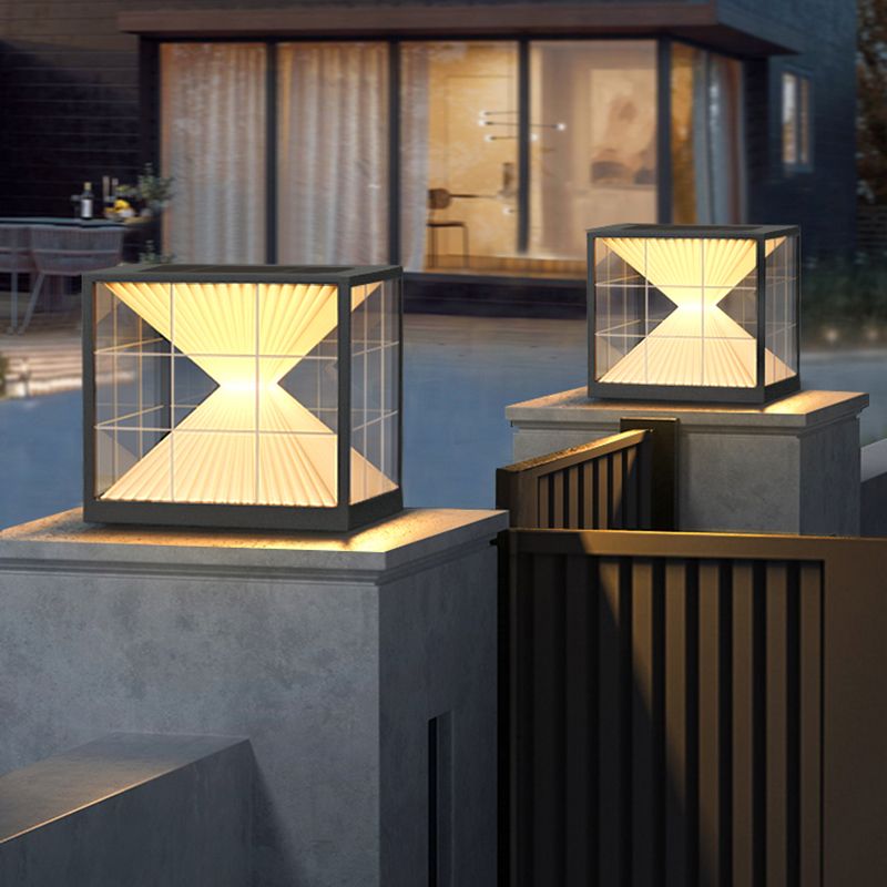 Riley Moderne LED Vierkant Buitenlamp Zonne Metaal Acryl Zwart Tuin/Stoeprand/Balkon