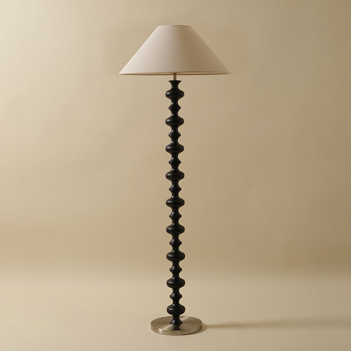 Sylirora vloerlamp van walnoothout en beige stof