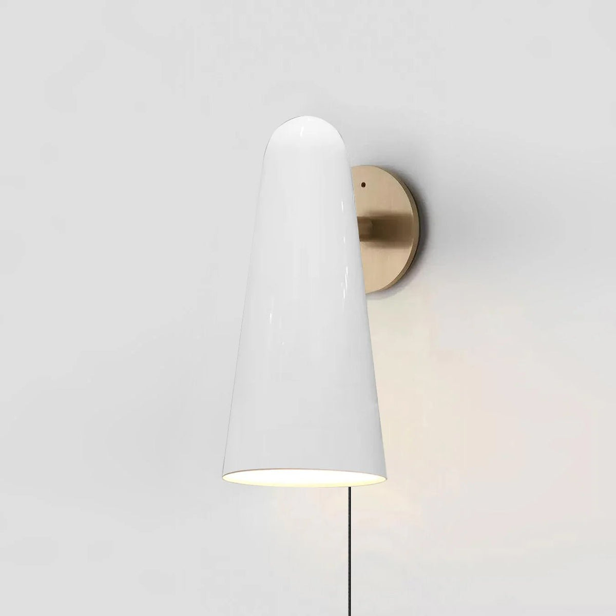 Velivira conische glazen wandlamp