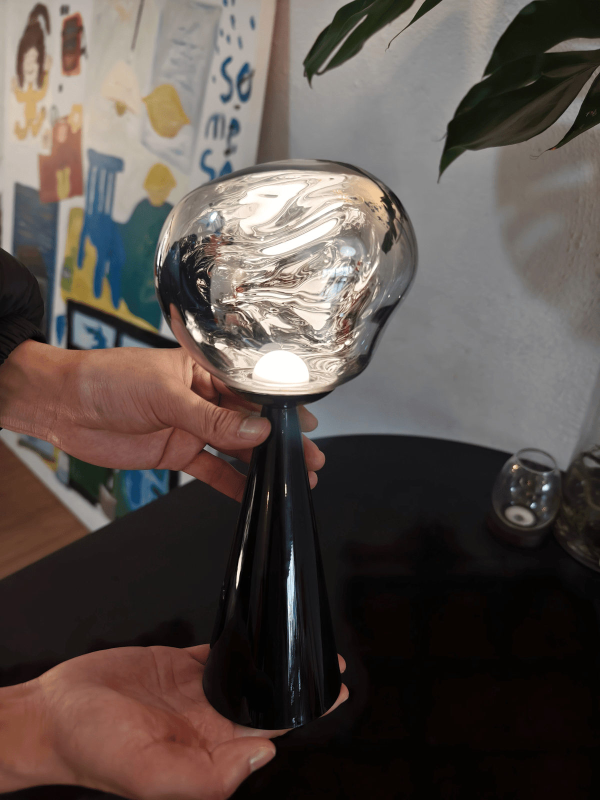 Dimza moderne tafellamp in goud