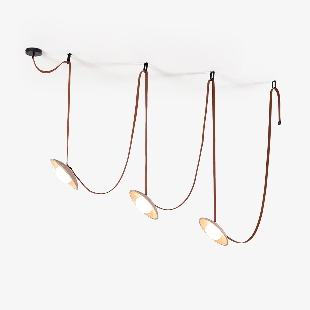Ulsoryra hanglamp cluster van geel travertin en rood leer