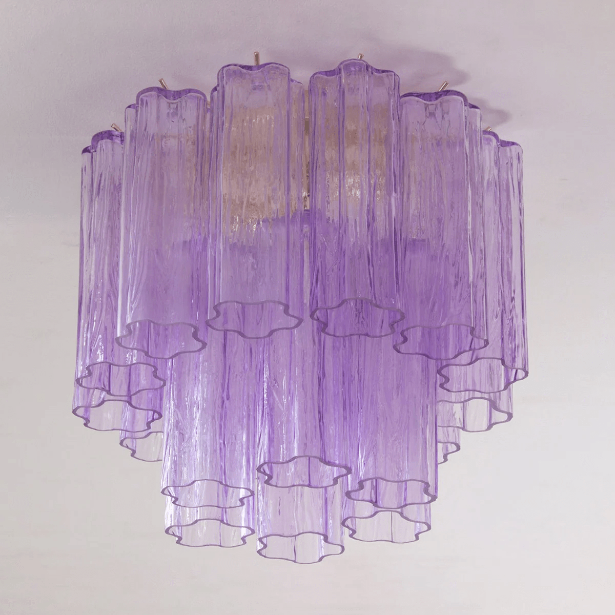 Serin plafondlamp in roze watervalstijl