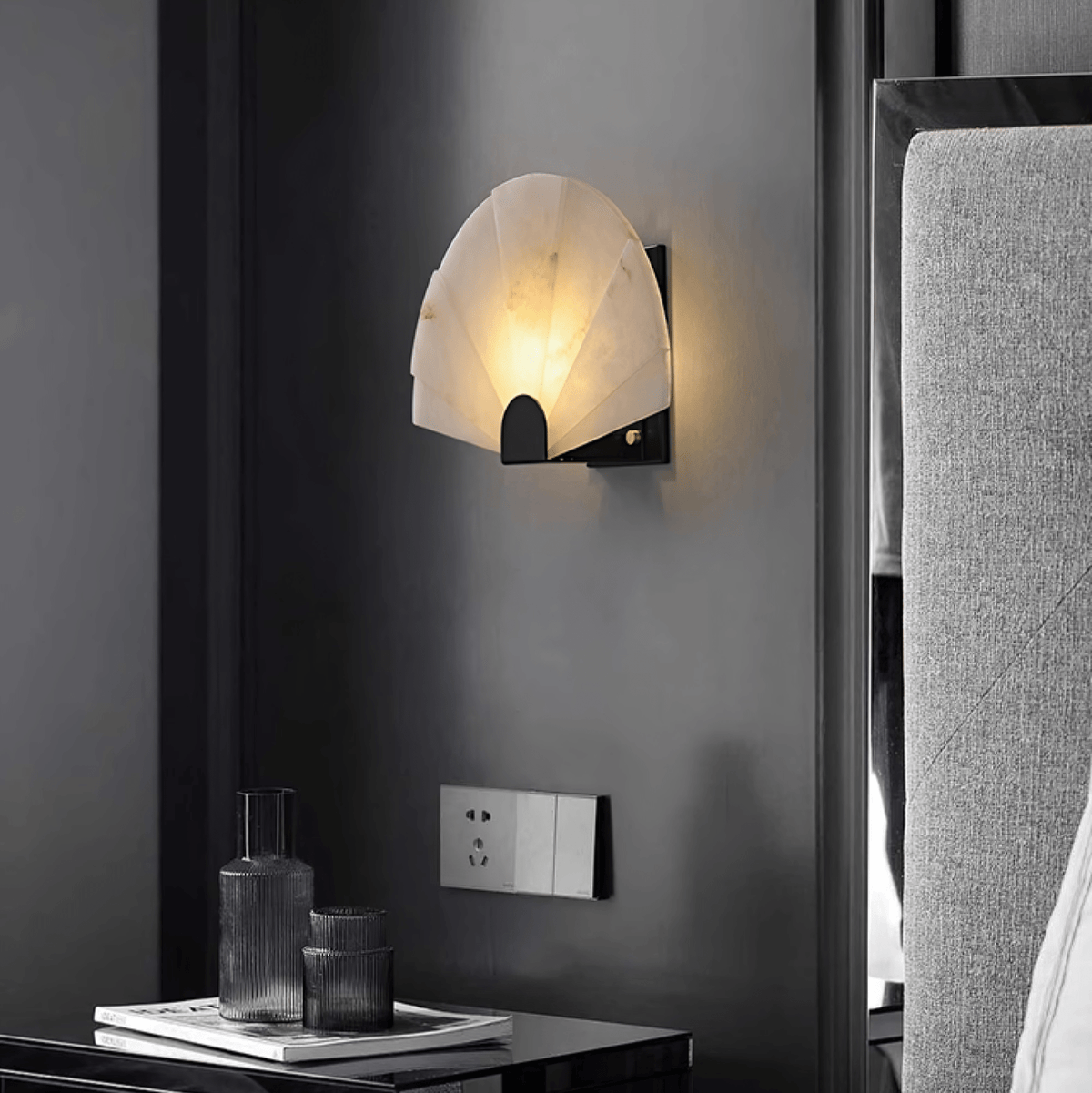 Nivelella minimalistisch wandlamp van albast
