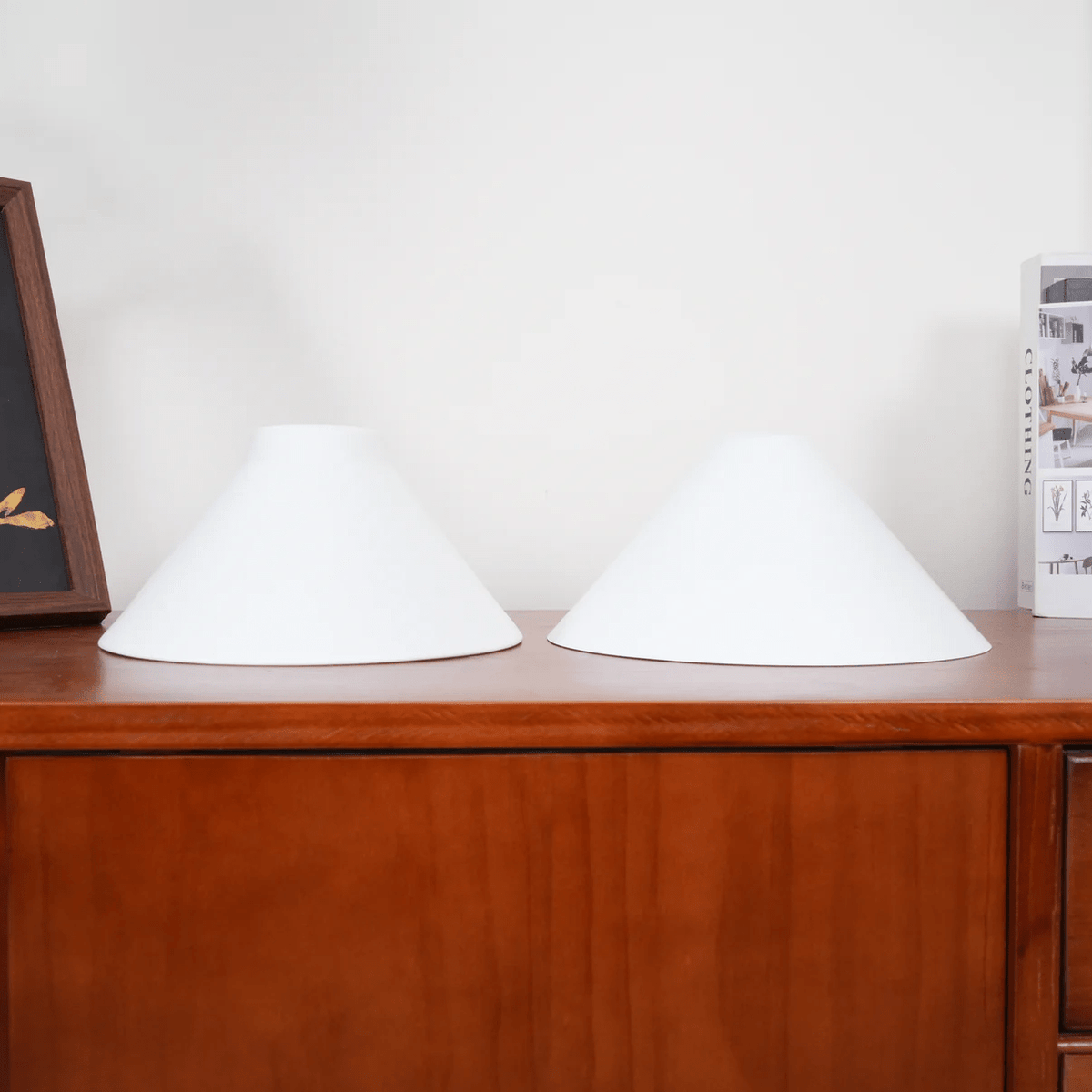 Zaya Minimalistische wandlamp van metaal