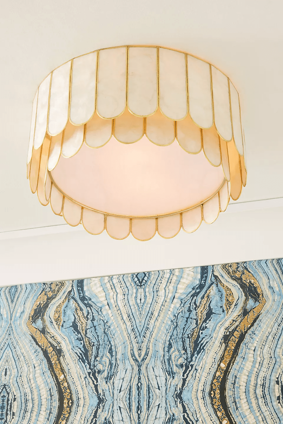 Petal Cloud plafondlamp met bloemblaadjes