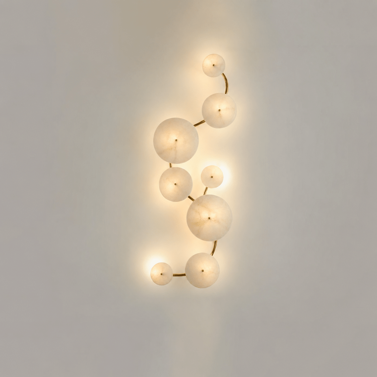 Cluster albasten wandlamp
