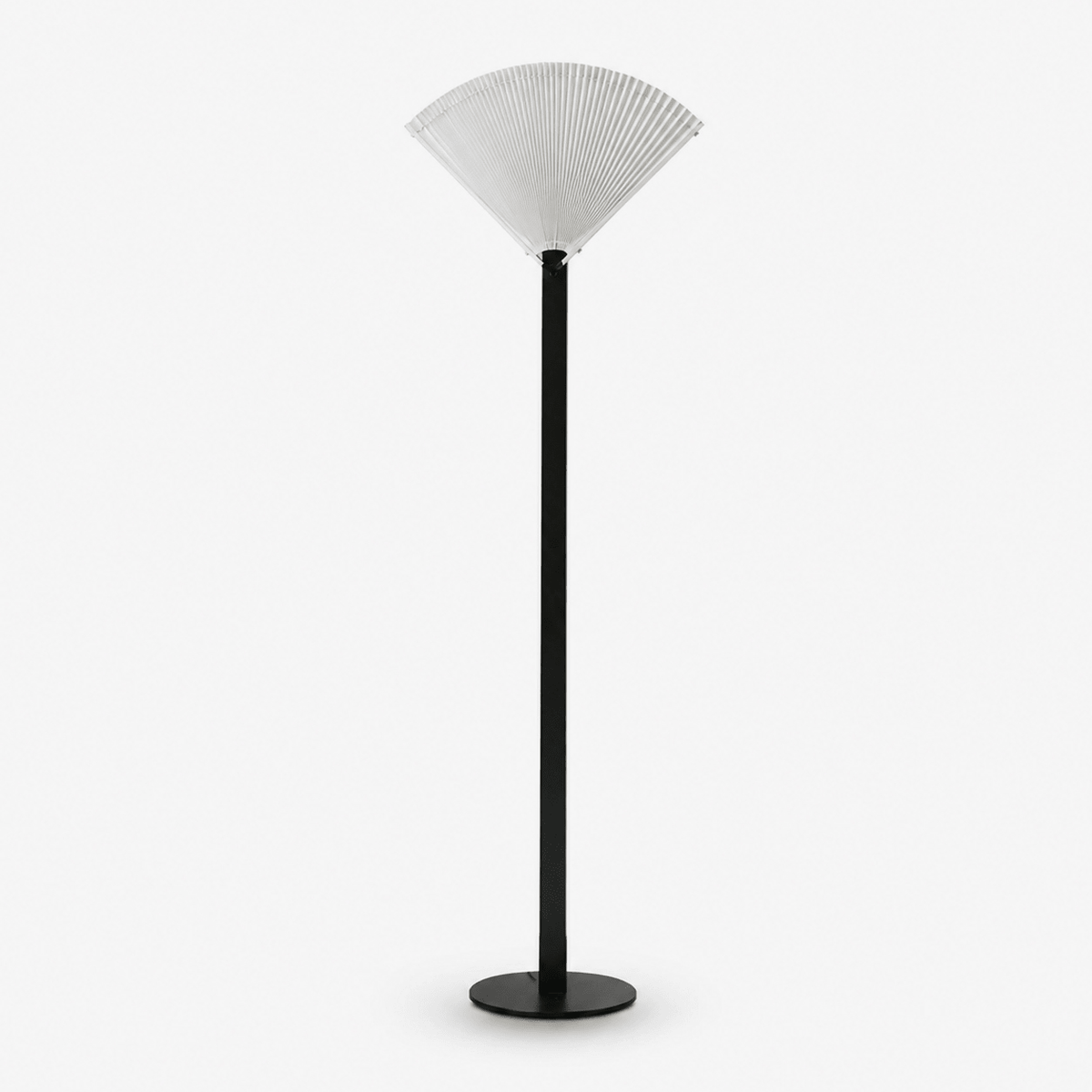 Geplooide waaier vloerlamp