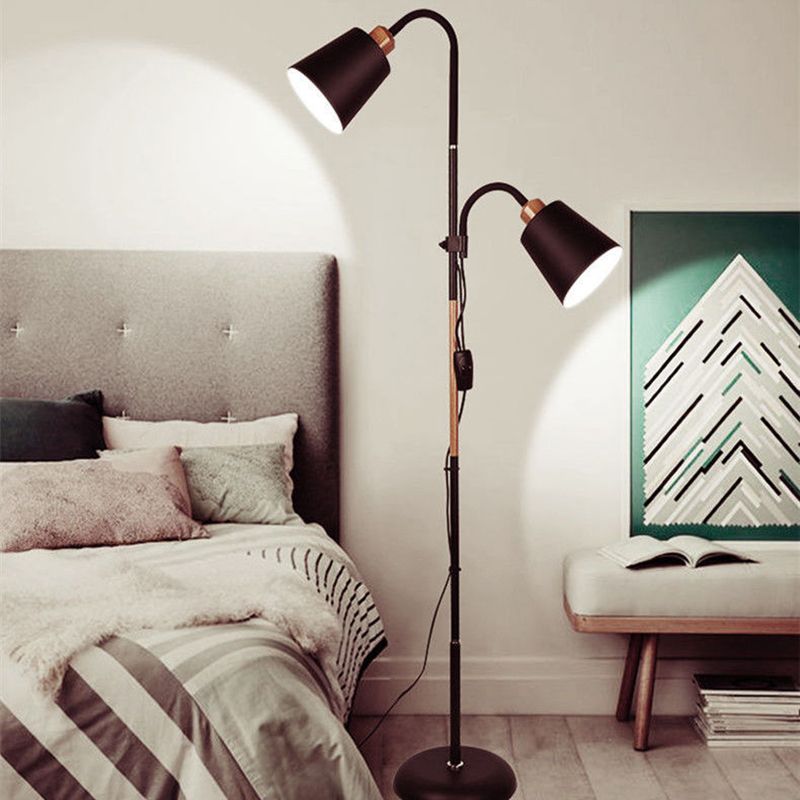 Eryn Moderne Tweekoppige Vloerlamp Zwart/Wit Metaal Slaapkamer