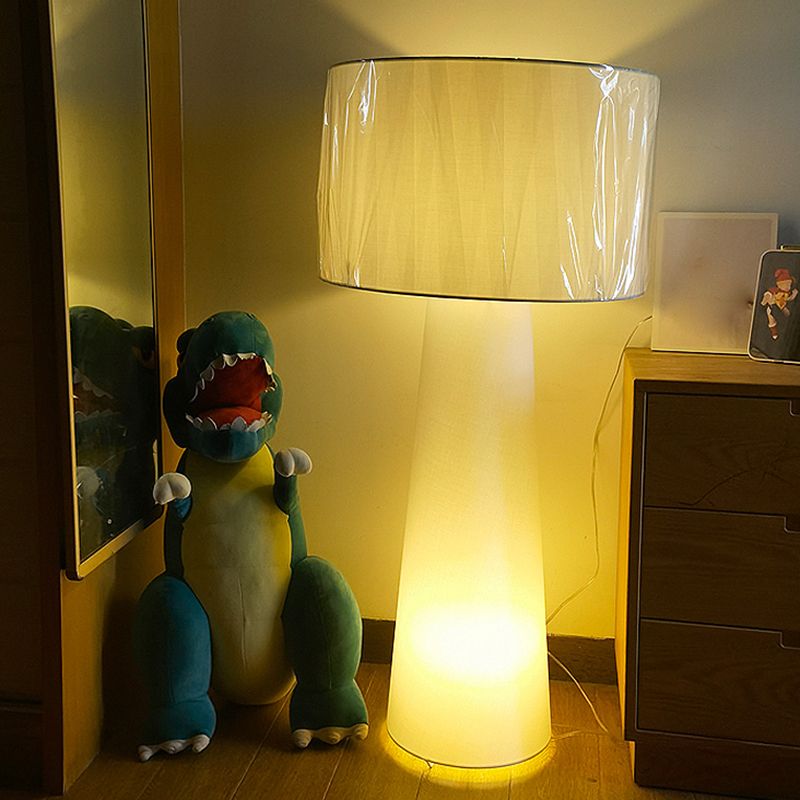 Eryn Moderne Design LED Cilinder Vloerlamp Metalen Stoffen Eetkamer/Woonkamer