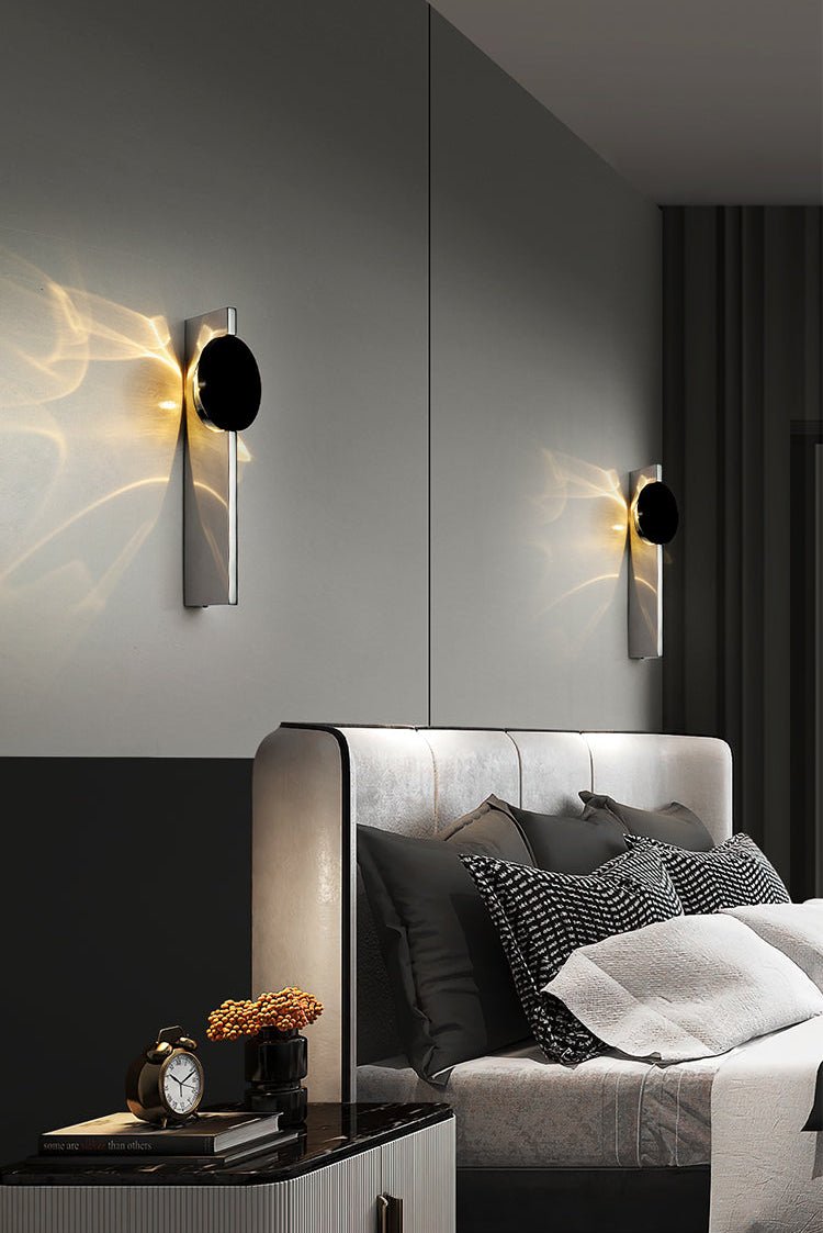 Pethr Wave Minimalistische wandlamp van staal