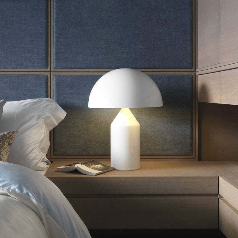 Quinn Mushroom LED Zwart Wit Goud Tafellampen Metaal Eetkamer