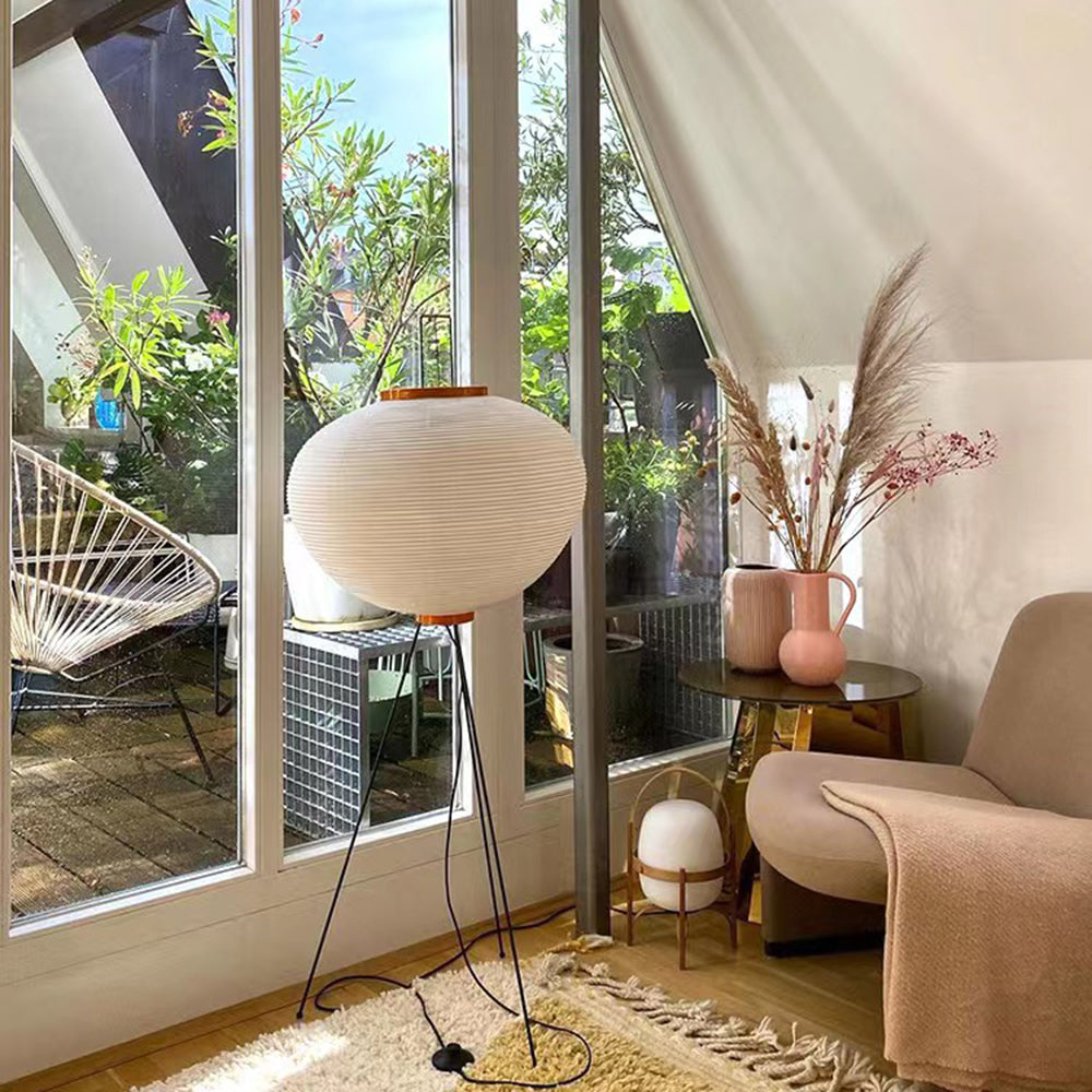 Renée Minimalistische LED Vloerlamp Zwart Metaal Eetkamer Woonkamer