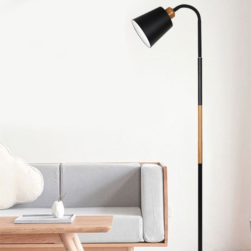 Eryn Moderne Tweekoppige Vloerlamp Zwart/Wit Metaal Slaapkamer