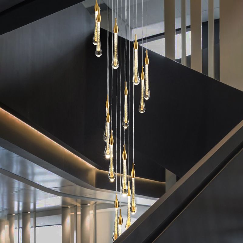 Hailie Design Grote LED Kroonluchter Goud Metaal Kristal Woonkamer